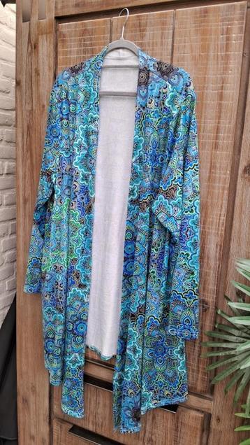 Extra ruim tuniek met lange mouw, maat 56-58, nieuw ! beschikbaar voor biedingen