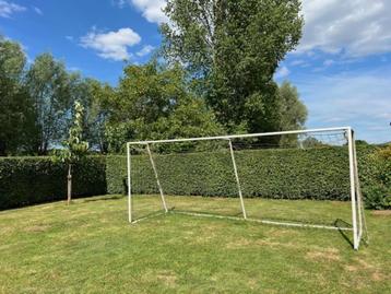 VOETBALDOEL beschikbaar voor biedingen