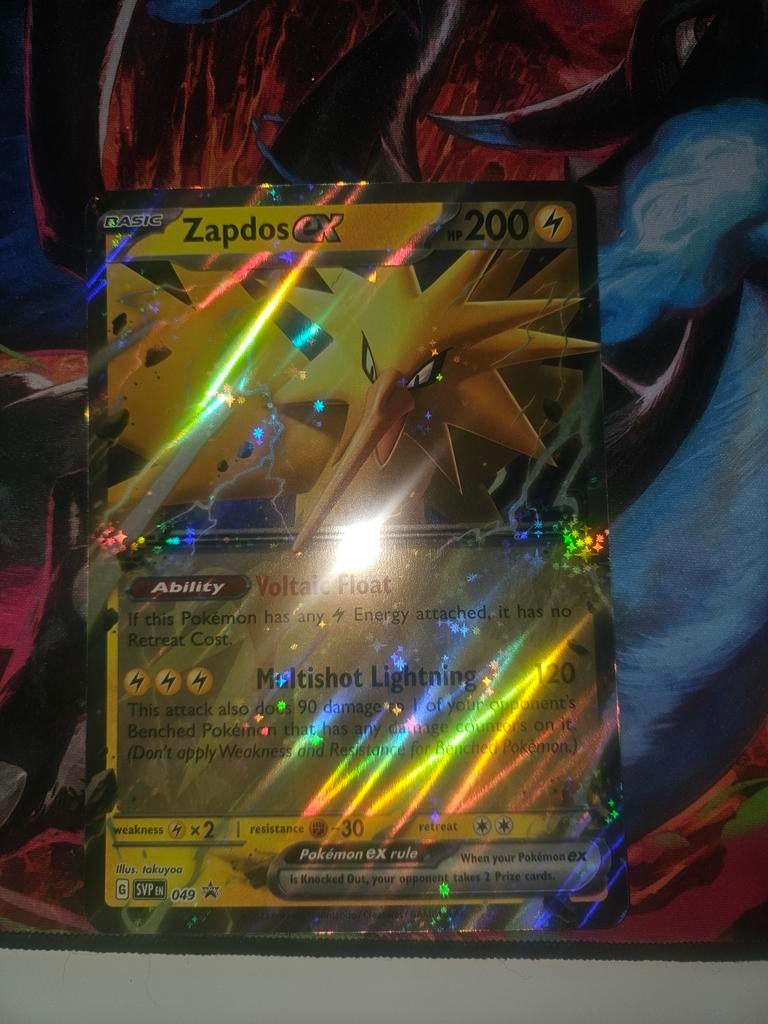 Jumbo Zapdos EX Pokemon Kaart, Ophalen of Verzenden, Zo goed als nieuw, Losse kaart, Foil