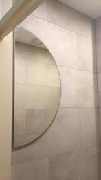 Mooie wc spiegel halve maan ophalen in Nootdorp, Huis en Inrichting, Woonaccessoires | Spiegels, Ophalen, Zo goed als nieuw