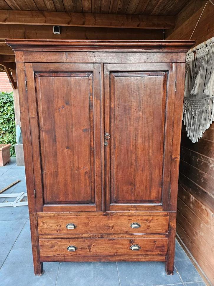 Teakhouten kast - voorraadkast of kledingkast, Huis en Inrichting, Kasten | Kledingkasten, Gebruikt, 150 tot 200 cm, 100 tot 150 cm