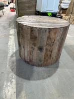 Houte bijzet tafel op wietjes, Ophalen of Verzenden, Hout, Minder dan 55 cm