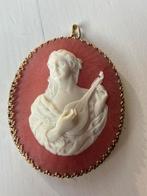 Camee hanger celluloid vintage dame met mandoline vintage, Sieraden, Tassen en Uiterlijk, Ophalen of Verzenden, Zo goed als nieuw