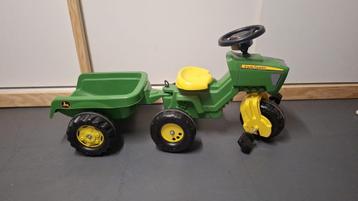 John Deere Trapauto met Aanhanger beschikbaar voor biedingen