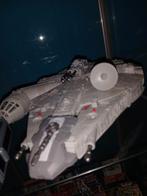 Millenium falcon, Ophalen, Zo goed als nieuw, Actiefiguurtje