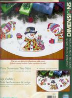 Cado KOOPJE DIMENSIONS BORDUURPAKKET 3 SNOWMEN TREESKIRT, Hobby en Vrije tijd, Borduren en Borduurmachines, Nieuw, Handborduren