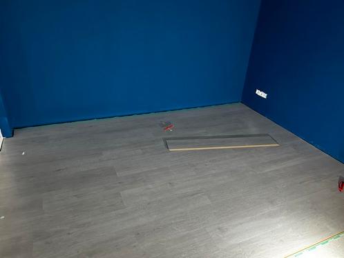 Lichtgrijs laminaat - voor 25 juli ophalen, Huis en Inrichting, Stoffering | Vloerbedekking, Laminaat, 25 tot 50 m², Ophalen