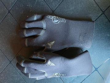 Duikhandschoenen Mt XL merk WHITES beschikbaar voor biedingen