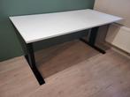 Bureau 160x80 cm - Perfect voor thuiswerk!, Ophalen, Zo goed als nieuw, Bureau