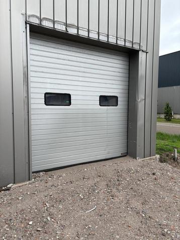 Hörmann Sectionaaldeur 3,20x3,30m beschikbaar voor biedingen