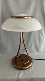 Tafellamp, robuust, stijlvol en stevig, 50 cm hoog, Ophalen of Verzenden, Zo goed als nieuw, Glas, 50 tot 75 cm
