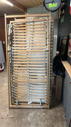 Twee verstelbare lattenbodems 200x90, Huis en Inrichting, Ophalen, 90 cm, Eenpersoons, Zo goed als nieuw