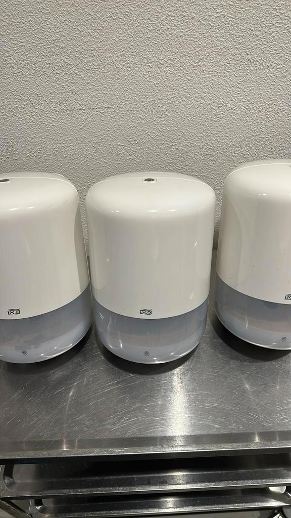 Tork Papierrolhouder, Huis en Inrichting, Schoonmaakartikelen, Overige typen, Ophalen