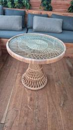 Ronde Rotan Tafel met Glazen Blad, Tuin en Terras, Tuinsets en Loungesets, Ophalen, 4 zitplaatsen, Eettafel, Rotan