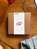 Ikea x Gustaf Westman strala pink lamp, Huis en Inrichting, Lampen | Tafellampen, Ophalen of Verzenden, Nieuw, Minder dan 50 cm