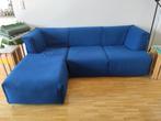 Cassina 3 zitplaatsen L-bank - Vico Magistretti, Huis en Inrichting, Banken | Bankstellen, Design, Gebruikt, Stof, 125 tot 150 cm