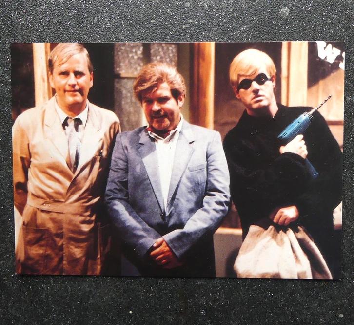 Jiskefet ansichtkaart AD Post kaart Nederland VPRO, Verzamelen, Film en Tv, Zo goed als nieuw, Tv, Foto of Kaart, Ophalen of Verzenden