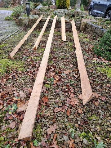 houten masticrib /kantstroken plat dak beschikbaar voor biedingen