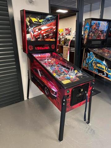 Prachtige flipperkast Stern Ford Mustang Pinball beschikbaar voor biedingen