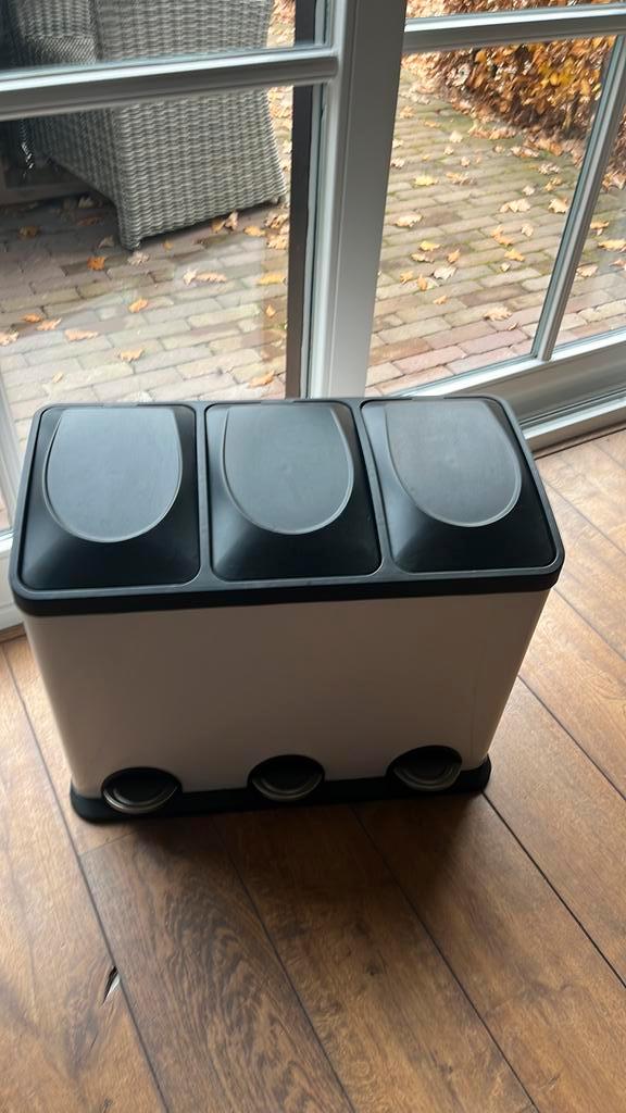 Afvalbak, 3 vakken, Huis en Inrichting, Woonaccessoires | Prullenbakken, Zo goed als nieuw, Ophalen