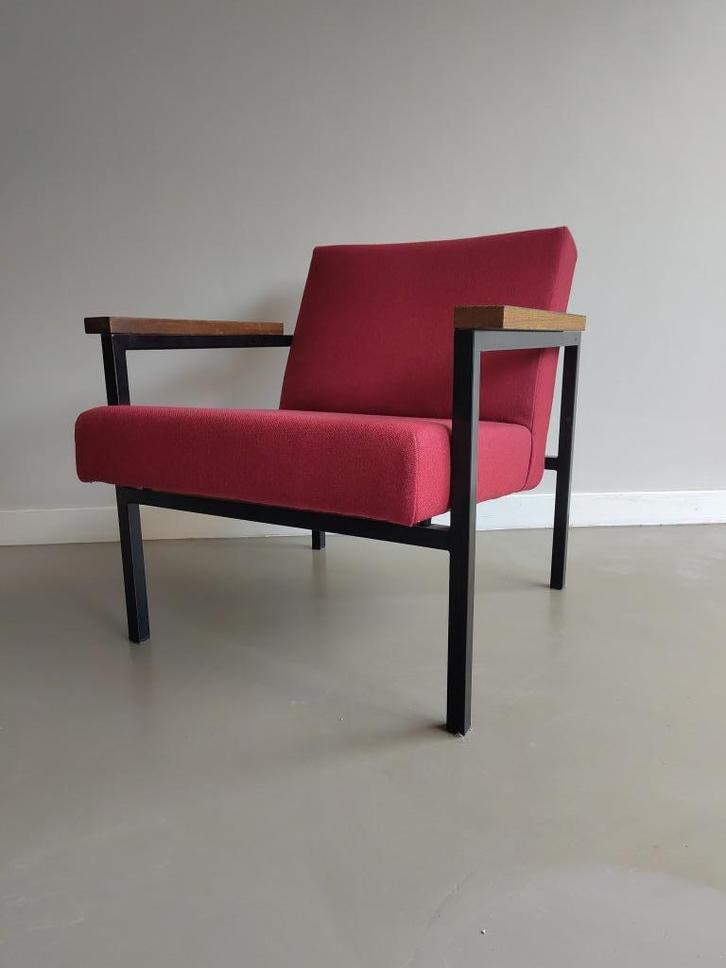 Hein Stolle | 't Spectrum SZ30 | nieuw schuim en Ploegwool, Huis en Inrichting, Fauteuils, Zo goed als nieuw, 50 tot 75 cm, Ophalen