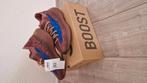 Yeezy Boost 380 Azure, Bruin, Nieuw, Ophalen of Verzenden, Sneakers of Gympen