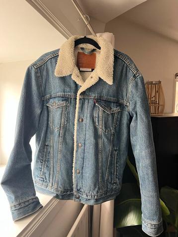Levi's Trucker Denim Jas beschikbaar voor biedingen