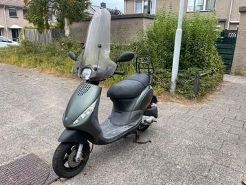 Piaggio Zip 4T beschikbaar voor biedingen