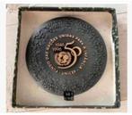 Plaquette Unicef 50 jaar Portugees 1946-1996/  7 cm/ in doos, Postzegels en Munten, Penningen en Medailles, Overige materialen