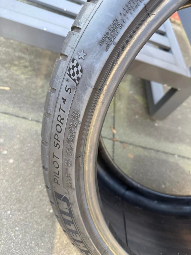 Michelin Pilot Sport 4S 285/30/20 - 6mm profiel, Ophalen, Gebruikt, 285 mm, Band(en)