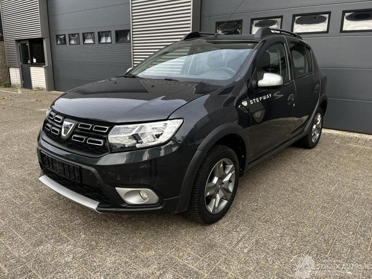 Dacia Sandero STEPWAY 0.9TCE NAVI / CRUISE / PDC (bj 2019), Auto diversen, Schadeauto's, Dacia, Handgeschakeld, Benzine, Hatchback