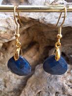 Vergulde lapis lazuli oorhangers, Ophalen of Verzenden, Zo goed als nieuw, Blauw, Overige materialen