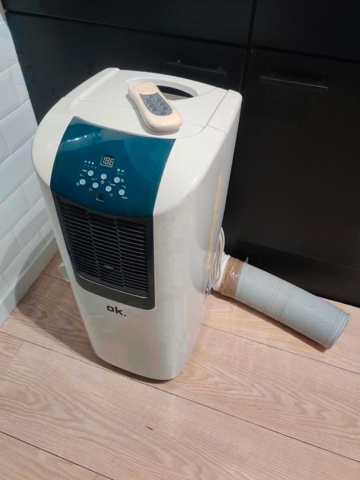 Mobiele Airco OK OAC-800 Slang en Afstandbediening 8k BTU, Witgoed en Apparatuur, Airco's, Gebruikt, Mobiele airco, Minder dan 60 m³
