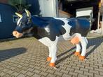Levensgrote Koe 250cm langx140cm hoog., Tuin en Terras, Ophalen of Verzenden, Nieuw, Kunststof, Dierenbeeld