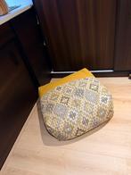 Gezellige vloerkussen, Ophalen, Vierkant, Zo goed als nieuw, Stof