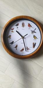 Wandklok met 12 vogelgeluiden, Ophalen of Verzenden, Gebruikt, Analoog, Wandklok