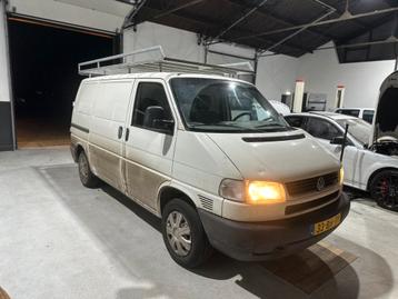 Volkswagen Transporter T4 2.5 TDI 65KW 2003 beschikbaar voor biedingen