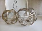 Twee decoratief metalen ballen, Ophalen of Verzenden, Zo goed als nieuw