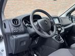 Renault Trafic 2.0dCi 120PK Lang / Carplay / Cruisecontrol /, Voorwielaandrijving, Stof, Gebruikt, 4 cilinders