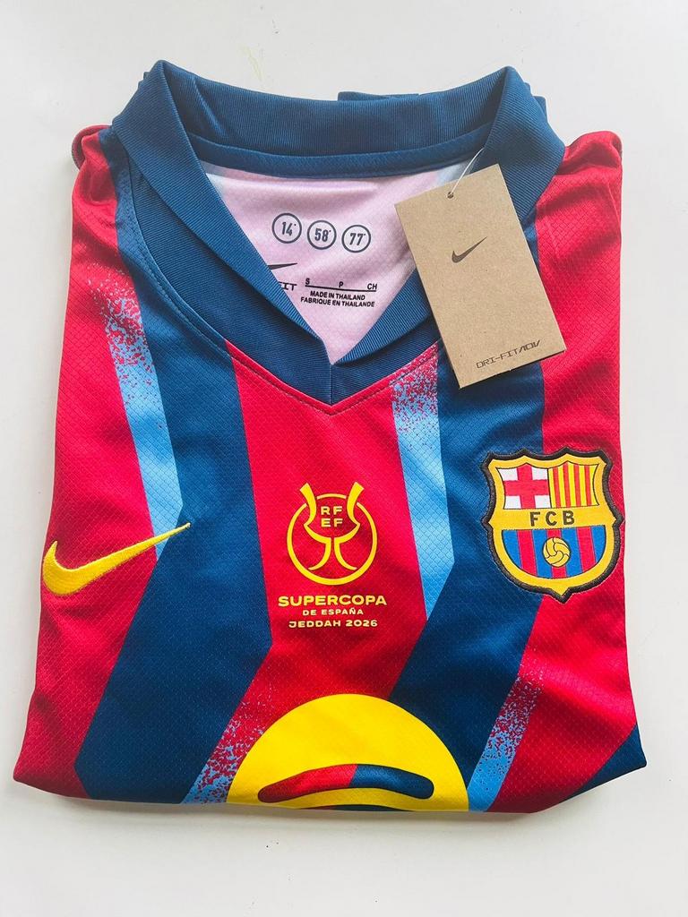 Nieuwe mooie sportkleding - Maat S, Nieuw, Overige maten, Ophalen of Verzenden, Rood