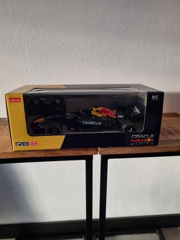 Jumbo Max Verstappen RB18 - Radio grafisch 1:18 / Nieuw beschikbaar voor biedingen