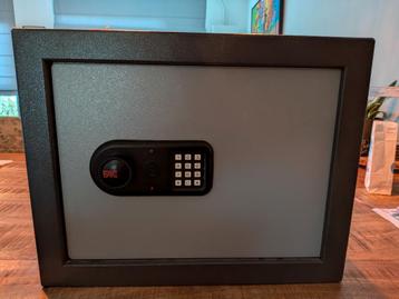 Nieuwe digitale kluis (inbraakwerend) t.w.v. €485 beschikbaar voor biedingen