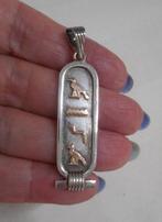 Zilveren hanger met gouden Egyptische hiërogliefen nr.972