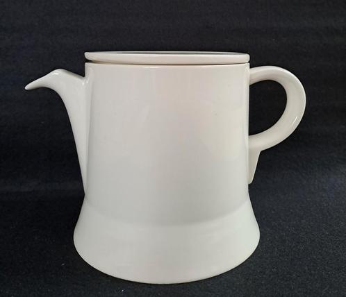 Ivoorkleurige theepot Royal Boch Stackable by Piet Stockmans, Huis en Inrichting, Keuken | Servies, Zo goed als nieuw, Overige typen