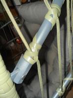 Hangstoel met Kussen - Comfortabel en Stijlvol!, Huis en Inrichting, Fauteuils, Ophalen of Verzenden, Zo goed als nieuw, Metaal