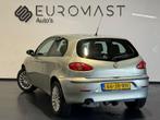 Alfa Romeo 147 1.6 T.Spark Distinctive Airco - Nieuw apk -, Auto's, Alfa Romeo, Gebruikt, 4 cilinders, 1165 kg, 400 kg
