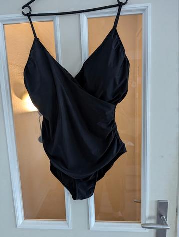 Dames badpak maat XXL  beschikbaar voor biedingen
