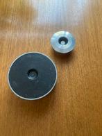Twee Kledingtag Magneten, Gebruikt, Ophalen of Verzenden