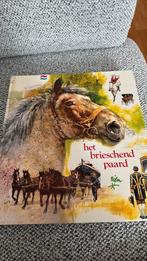Het brieschend paard - Rien Poortvliet, Boeken, Prentenboeken en Plaatjesalbums, Ophalen of Verzenden, Zo goed als nieuw, Rien Poortvliet