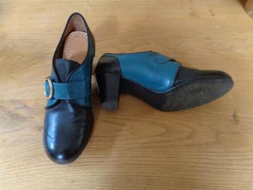  Vintage: La Veintinueve leren pumps:mt 37  beschikbaar voor biedingen